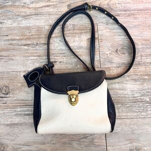 Leather & Co Navy White Two-Tone Crossbody Bag Brass Liz Claiborne Coastal Vtg